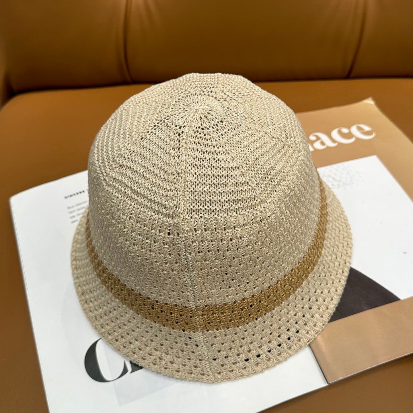 CELINE 26S KNIT BUCKET HAT STYLE 101