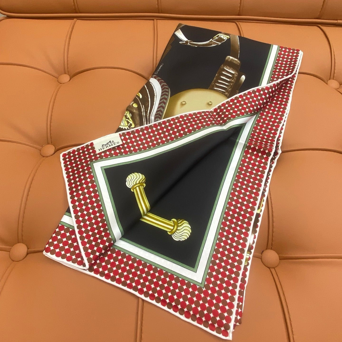 HERMES 25S SCARF 90 IN SILK 709677