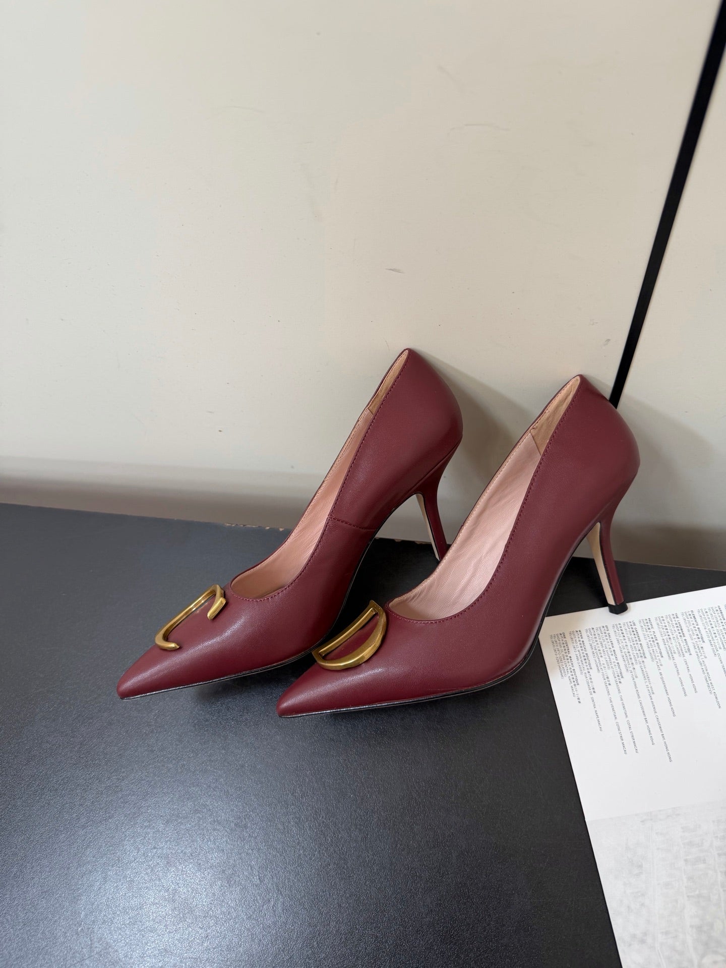 DIOR 26S POINTED-TOE HIGH HEELS 70MM IN DARK RED CALFSKIN GOLD HARDWARE