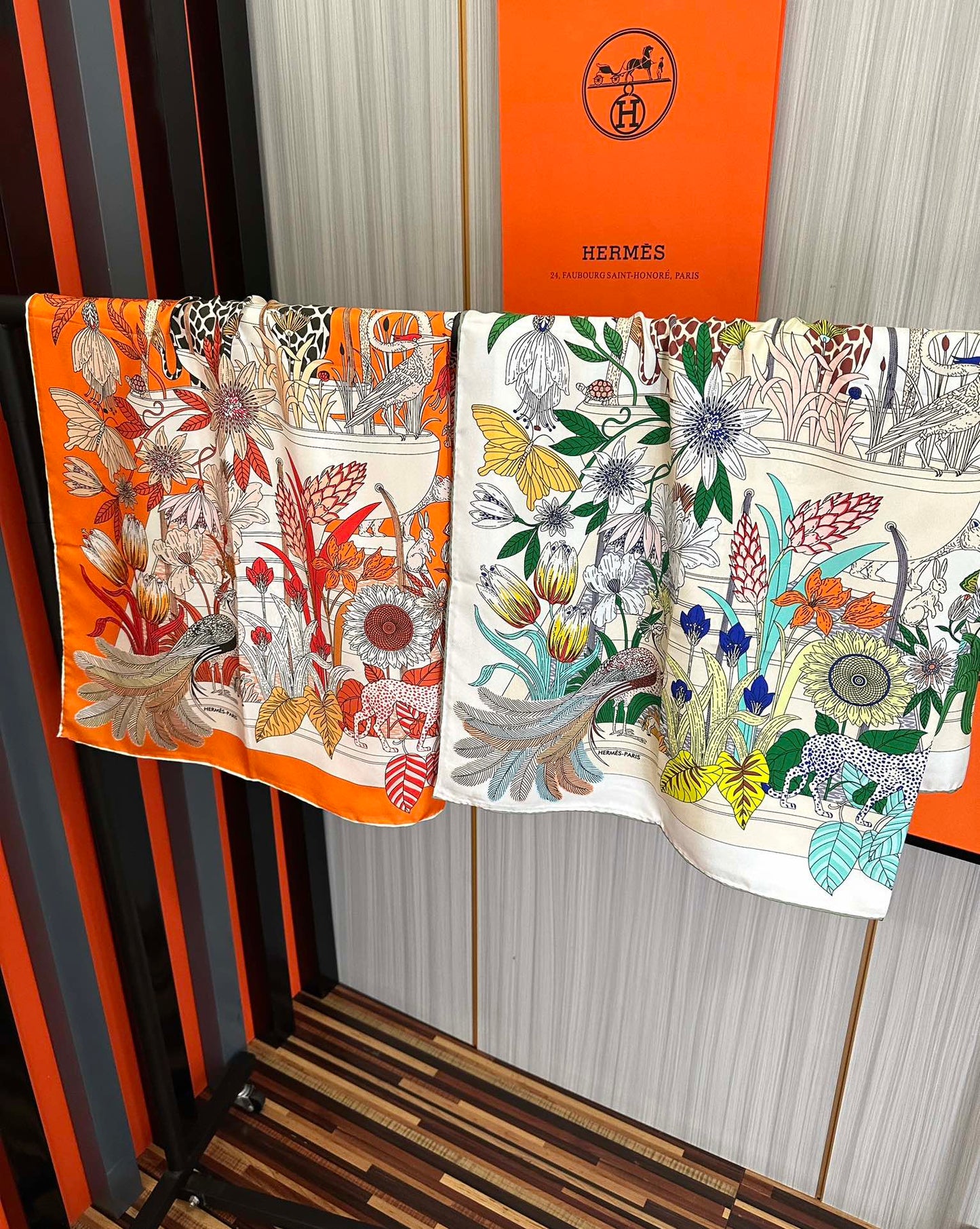 HERMES 25S SCARF 90 IN SILK 735741