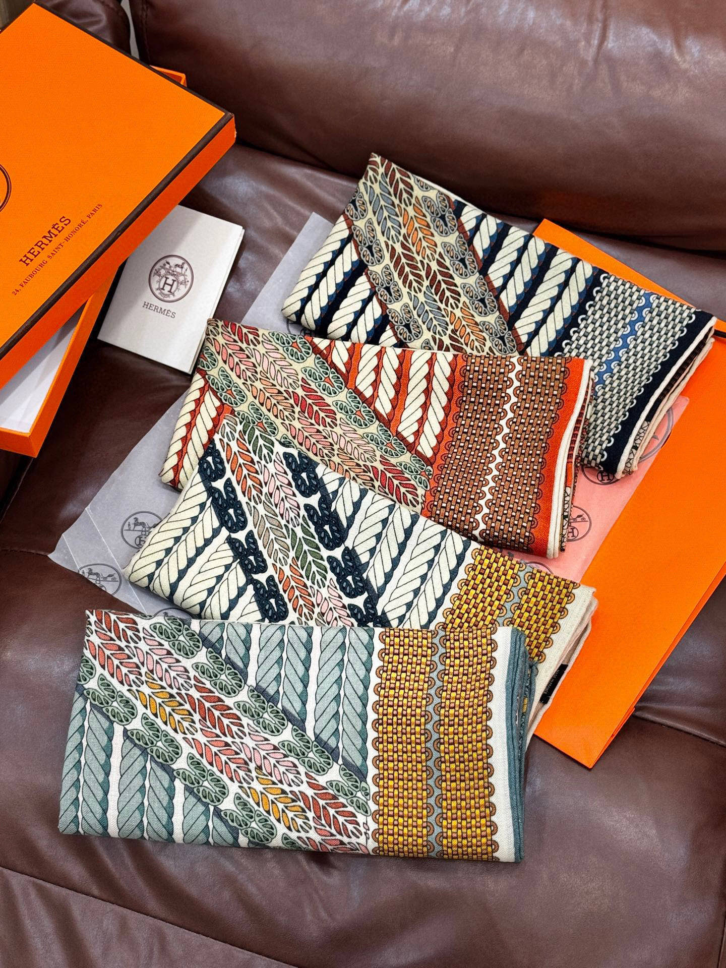 HERMES 25S SCARF 140 IN SILK 854806