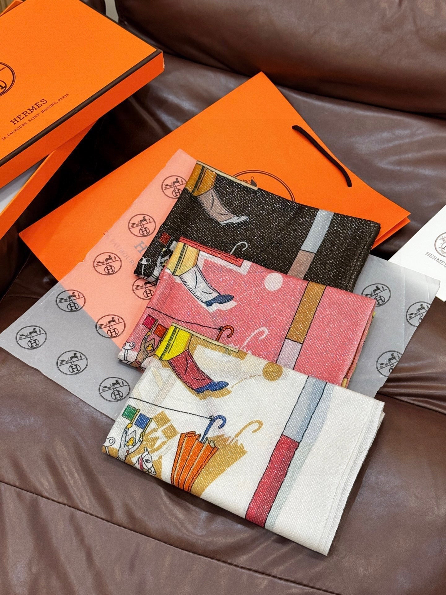 HERMES 25S SCARF 200 IN SILK 856442