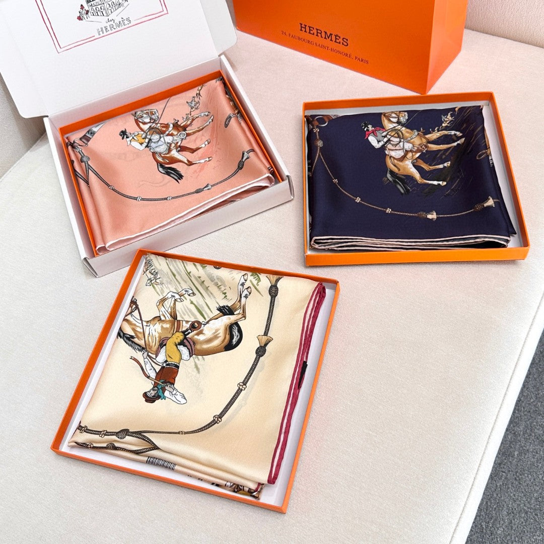 HERMES 25S SCARF 90 IN SILK 720006