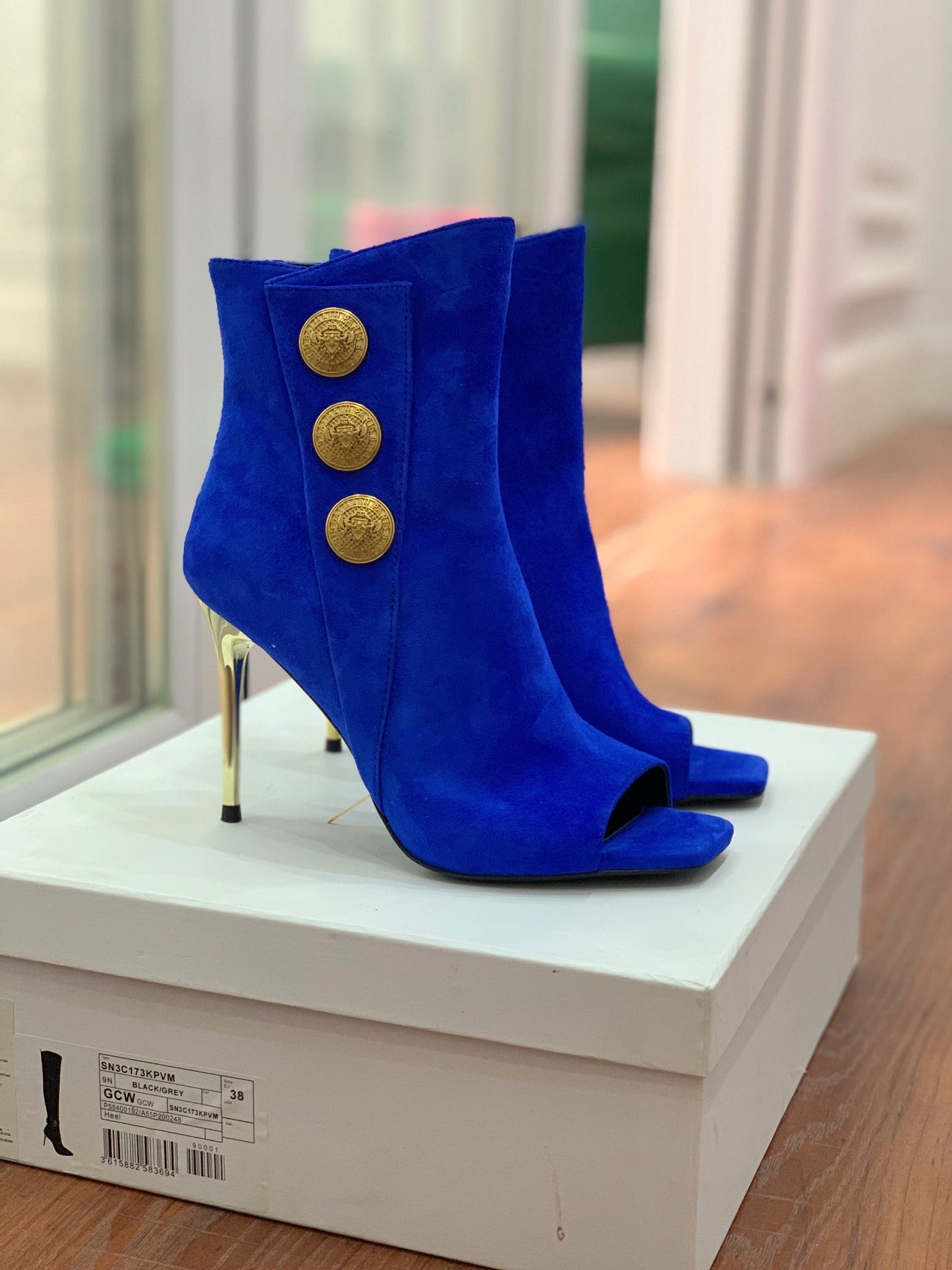 BALMAIN 26S OPEN-TOE BOOTS 95 MM IN NAVY BLUE SUEDE