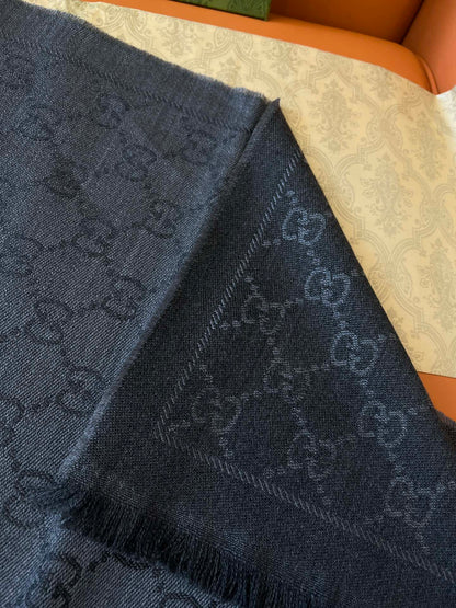 GUCCI 25S SCARF 180 IN WOOL 644858