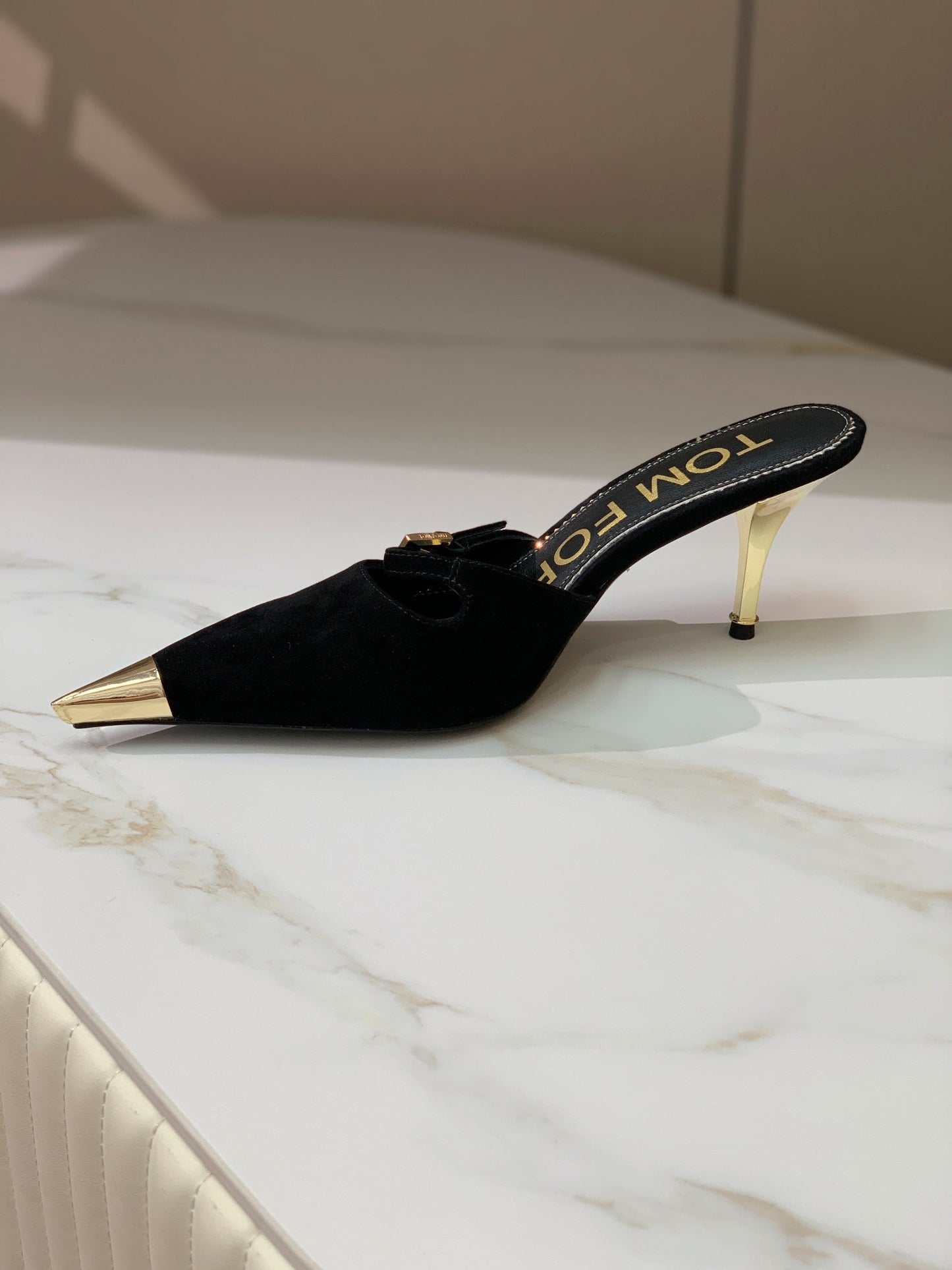 HIGH PUMP MULE 7 CM IN BLACK SUEDE
