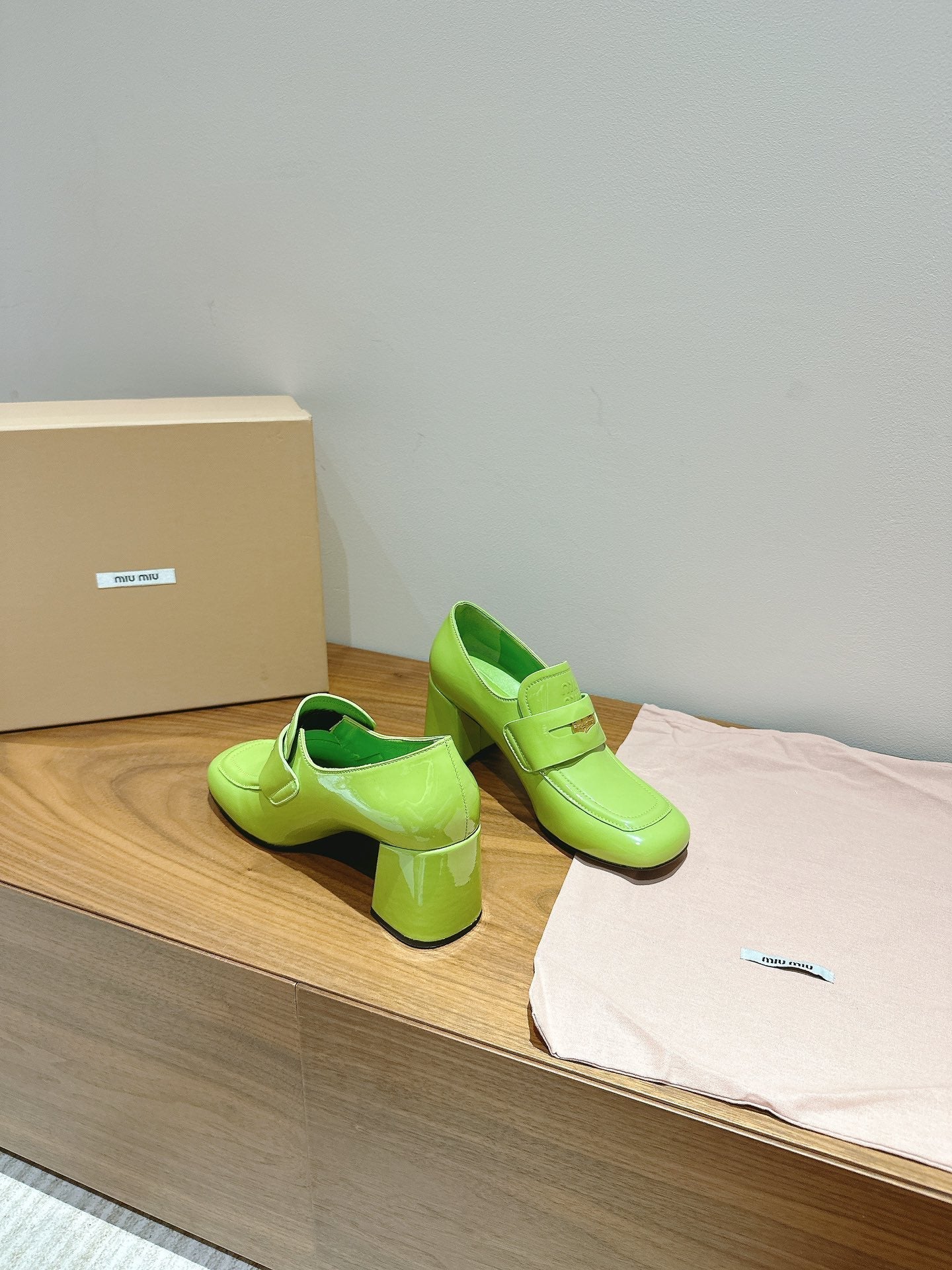 MIUMIU 26S HEEL LOAFERS 75MM IN GREEN GLOSSY CALFSKIN GOLD HARDWARE