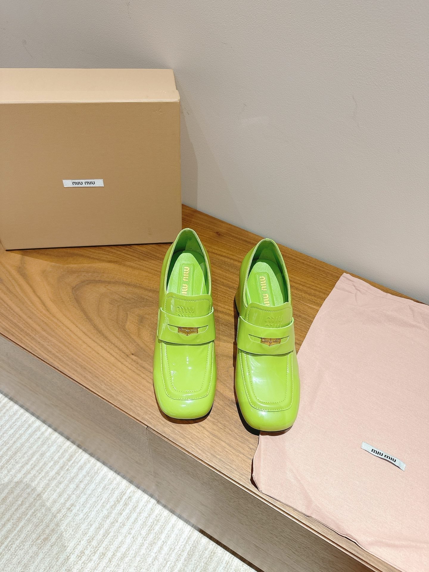 MIUMIU 26S HEEL LOAFERS 75MM IN GREEN GLOSSY CALFSKIN GOLD HARDWARE