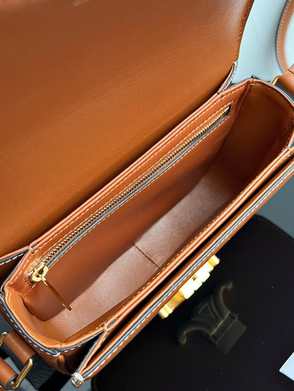 TRIOMPHE TEEN 18 CINNAMON BROWN COWHIDE
