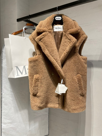 MAX MARA 25S SLEEVELESS TEDDY VEST 89550