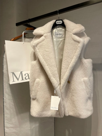 MAX MARA 25S SLEEVELESS TEDDY VEST 00550