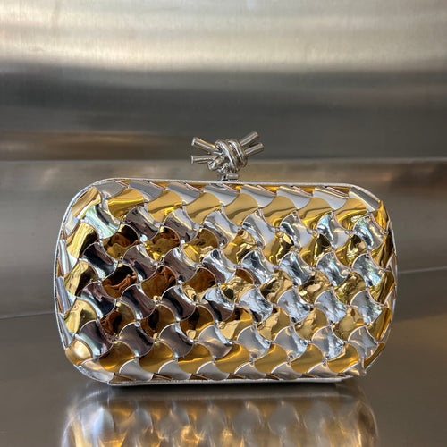 CLASSIC KNOT 19 IN GOLDEN MIX SILVER LAMBSKIN