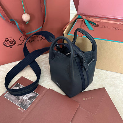 MICRO BALE BAG IN DARK BLUE CALFSKIN 226599