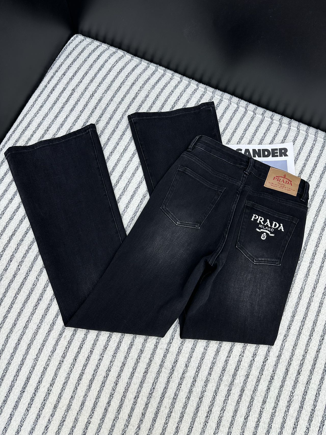 PRADA 25S FLARED JEANS 617