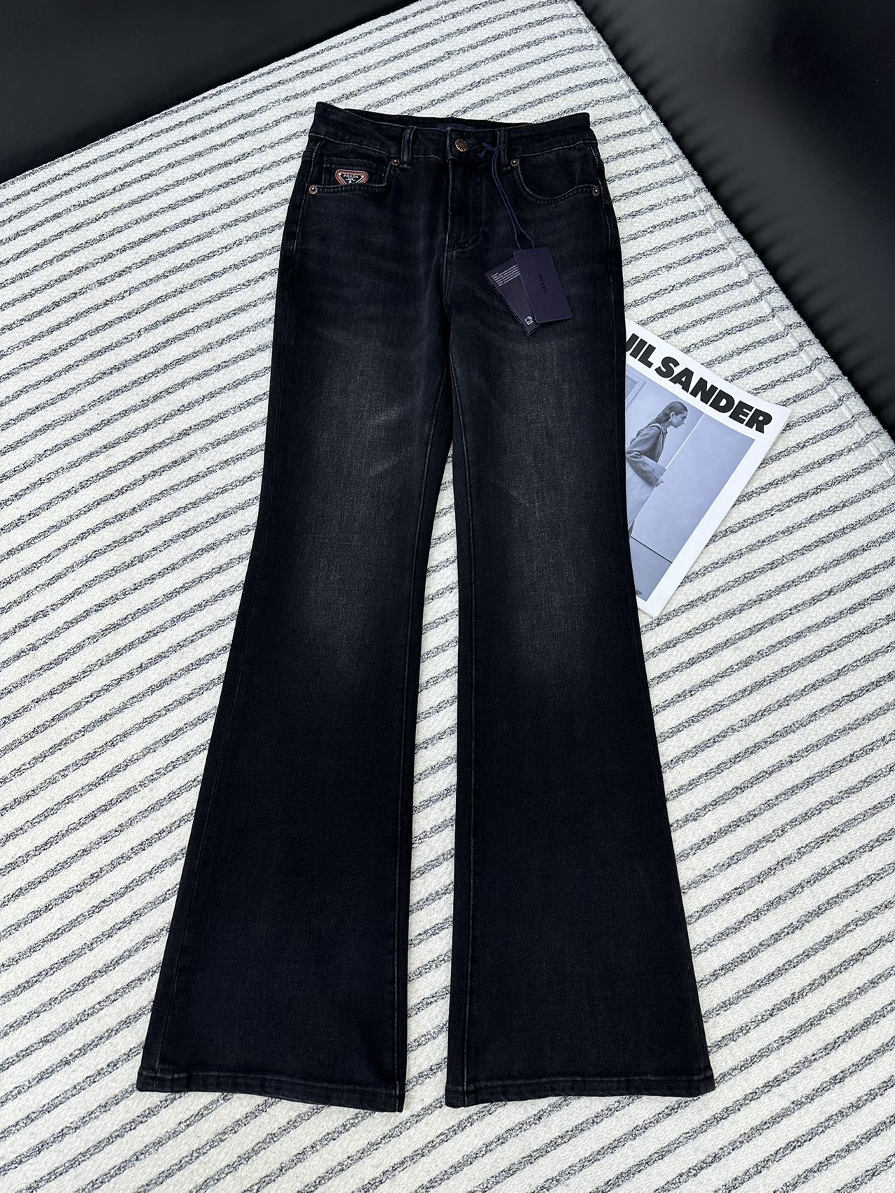 PRADA 25S FLARED JEANS 617