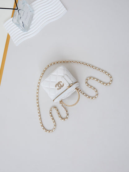 CHANEL 25S MINI VANITY BAG 11 CM IN WHITE LAMBSKIN WITH CRYSTAL-EMBELLISHED CC LOGO