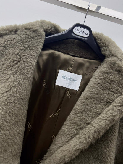 DIOR 25S LONG TEDDY COAT STYLE 247