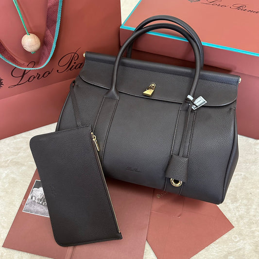 LOOM BAG 32 IN CAFFE BROWN SMOOTH CALFSKIN WITH GOLD HARDWARE