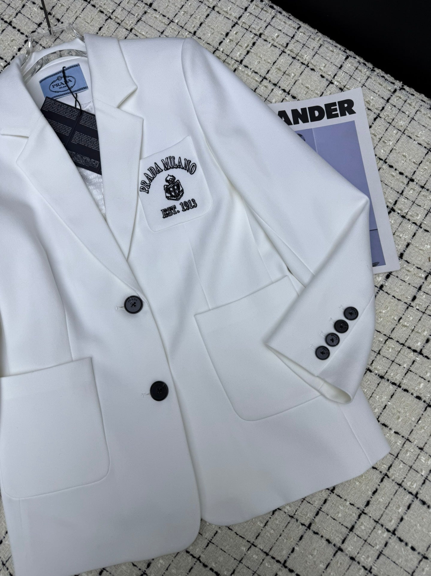 PRADA 25S BLAZER 616
