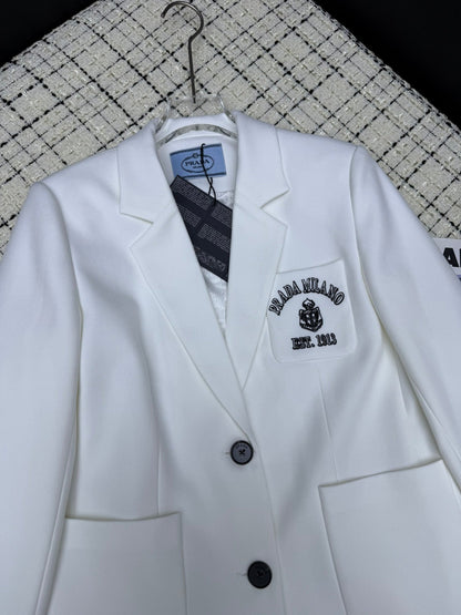PRADA 25S BLAZER 616