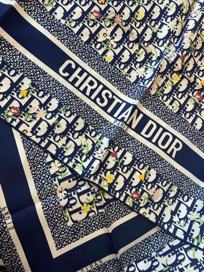DIOR SCARF 90 CM IN SILK 600340