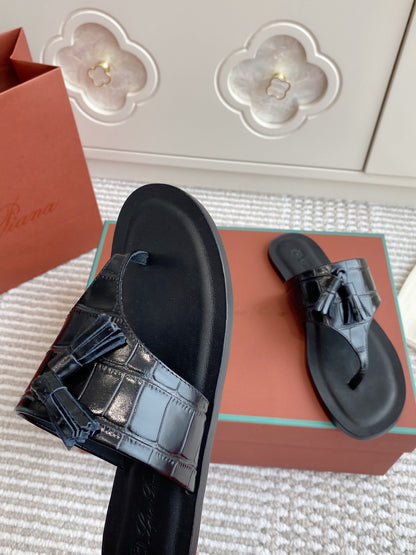 FLIP FLOPS IN BLACK LAMBSKIN SNAKE EMBOSSING