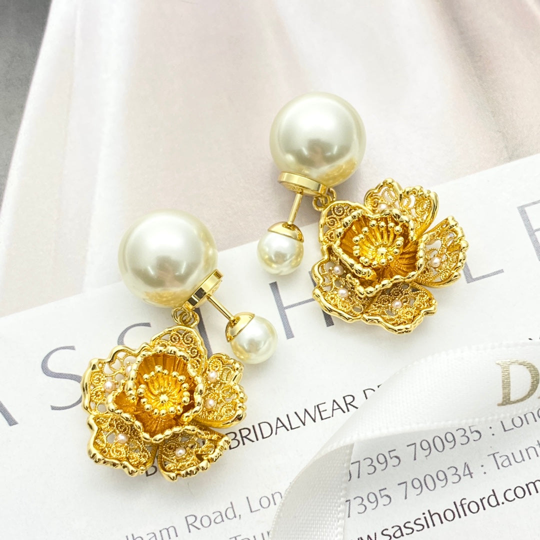 CD 26S PEARL FLORAL FILIGREE DOUBLE DROP EARRINGS IN GOLD METAL 631767