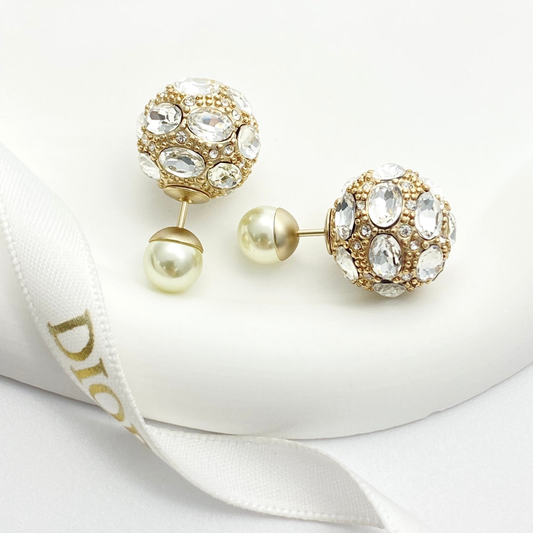 CD 26S DOUBLE PEARL CRYSTAL PAVE SPHERE STUD EARRINGS IN GOLD METAL 631773