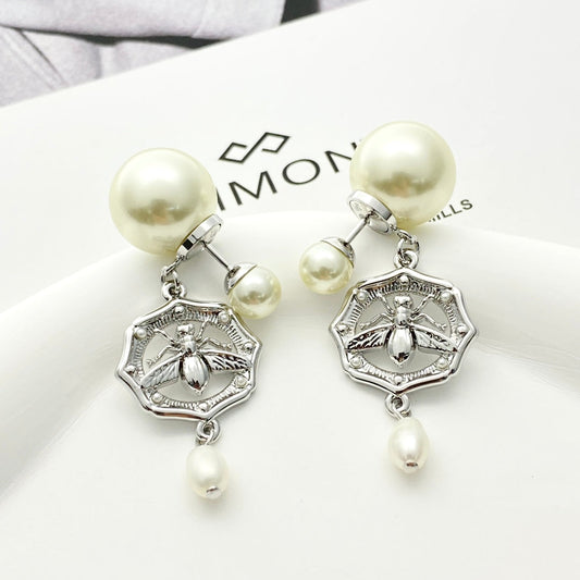 CD 26S DOUBLE PEARL BEE CHARM DROP EARRINGS IN SILVER METAL 633180