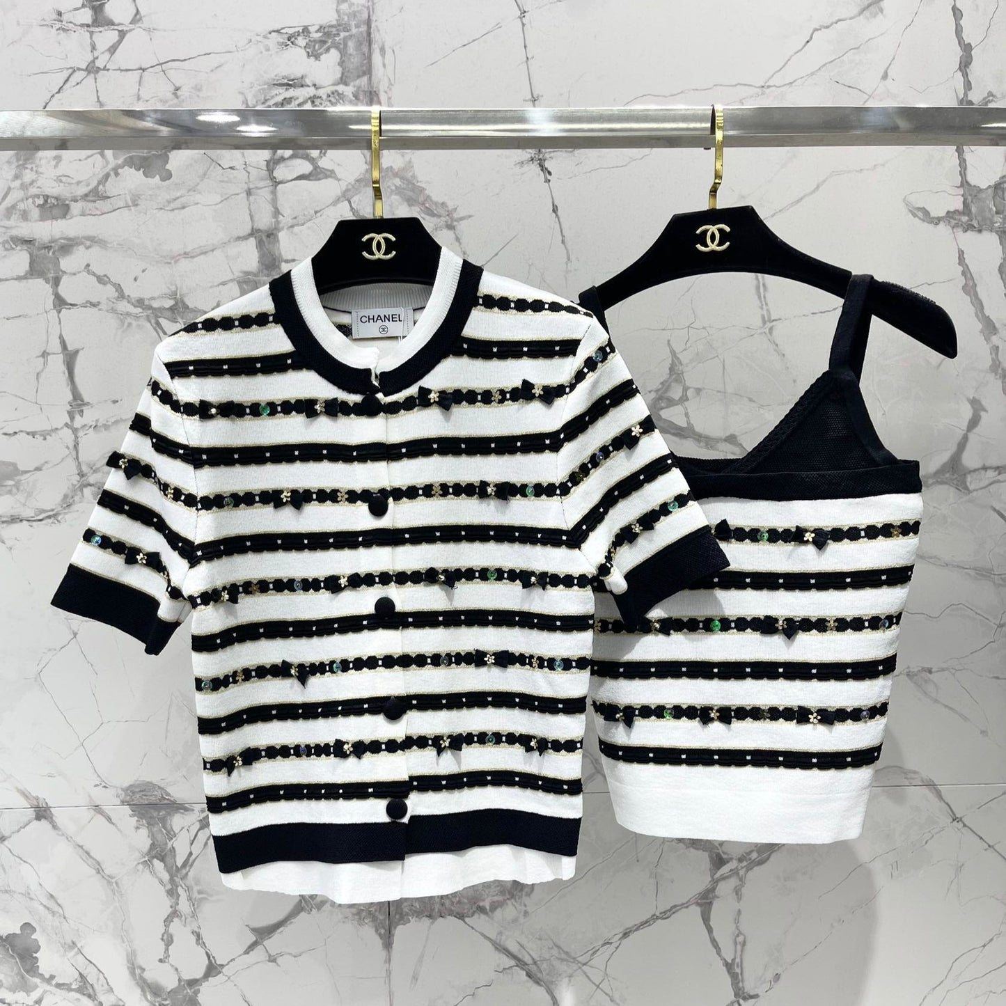 CHANEL 25S SHORT-SLEEVE CARDIGAN STYLE 106