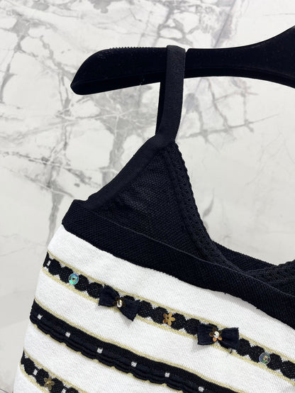 CHANEL 25S CAMISOLE STYLE 107