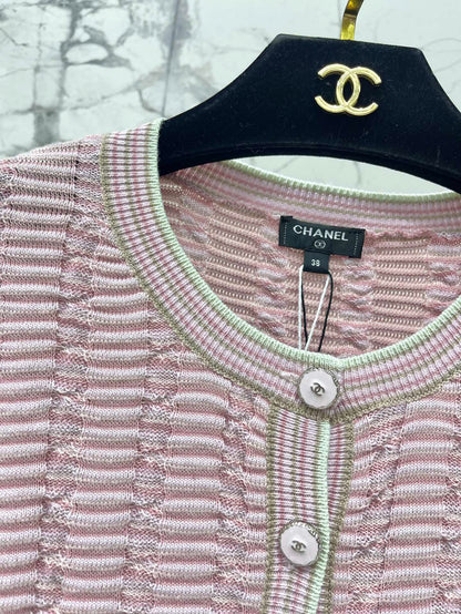 CHANEL 26S CARDIGAN 913