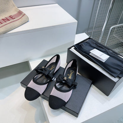 CHANEL FLAT MARY JANE SHOES 25S IN LIGHT PURPLE MIX BLACK MESH FABRIC EMBOSSED LOGO WITH BOW