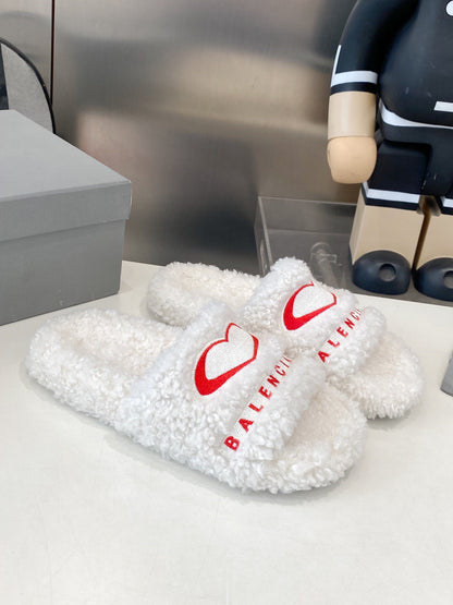 BALENCIAGA 25S FLAT SLIPPERS IN WHITE WOOL