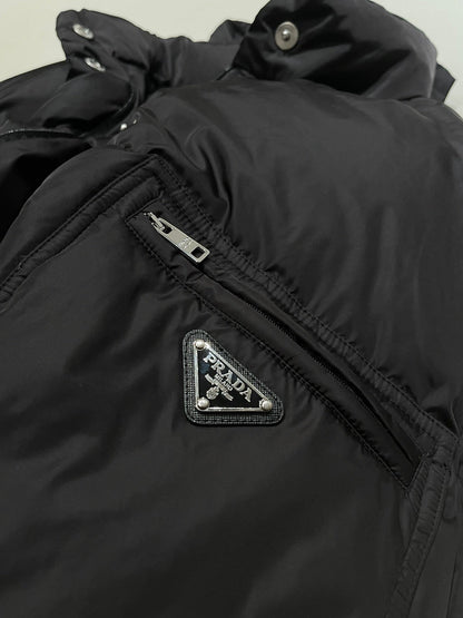 PRADA 25S SHORT DOWN JACKET 243