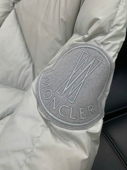 MONCLER 25S DOWN JACKET 433