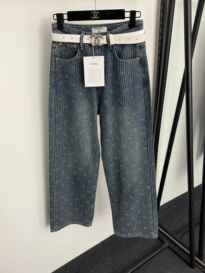 CHANEL 25S HIGH-WAISTED FLEECE-LINED JEANS 563