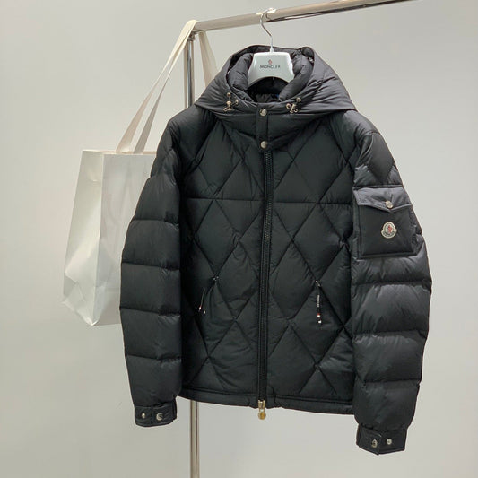 MONCLER 25S DOWN JACKET 393