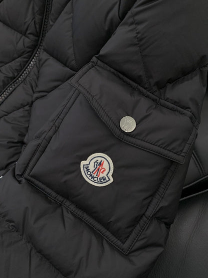 MONCLER 25S DOWN JACKET 393