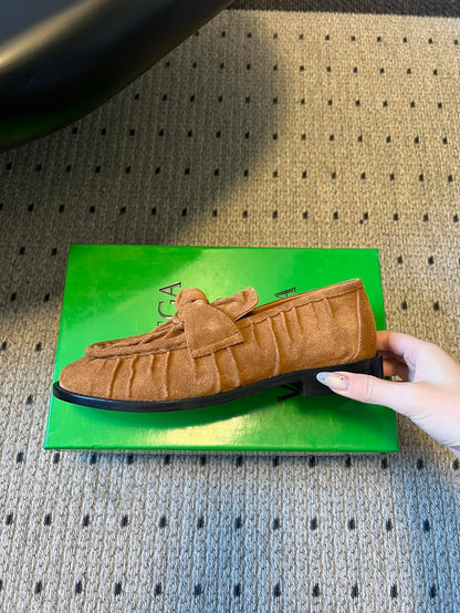 BOTTEGA VENETA 26S LOAFERS IN BROWN SUEDE