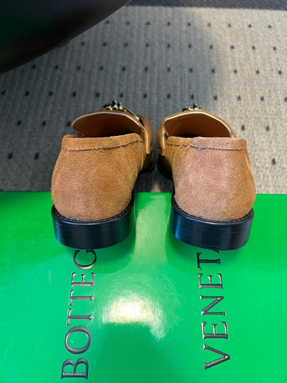 BOTTEGA VENETA 26S LOAFERS IN BROWN SUEDE WITH GOLD HARDWARE