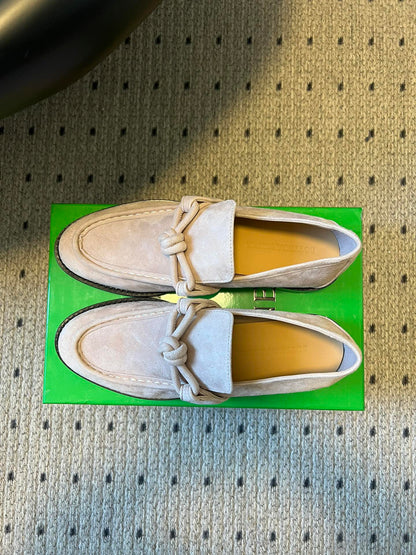 BOTTEGA VENETA 26S LOAFERS IN LIGHT BEIGE SUEDE