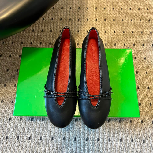 BOTTEGA VENETA 26S ESPADRILLE BALLET FLATS IN BLACK LAMBSKIN