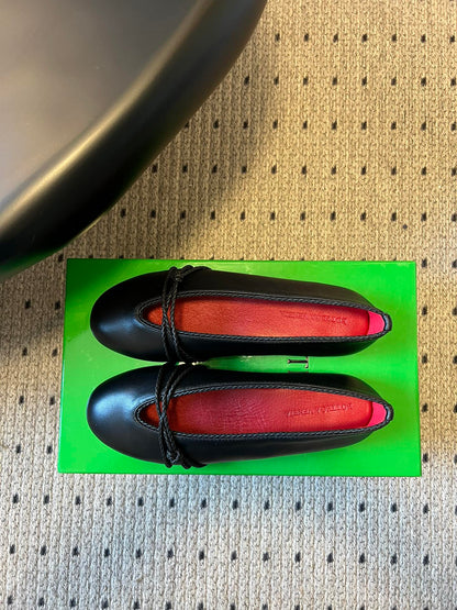 BOTTEGA VENETA 26S ESPADRILLE BALLET FLATS IN BLACK LAMBSKIN