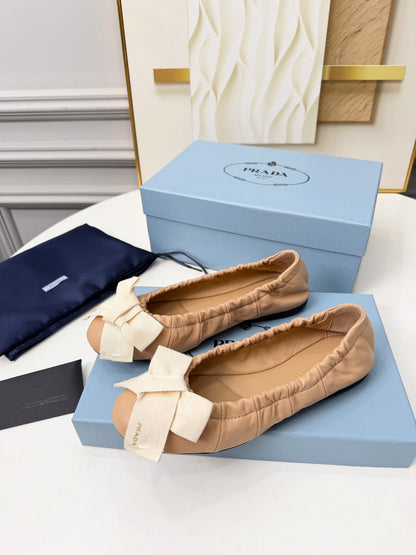 PRADA 26S BALLERINA FLATS IN NUDE LAMBSKIN WITH BOW