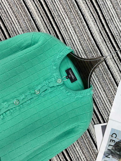 CHANEL 26S CARDIGAN 939