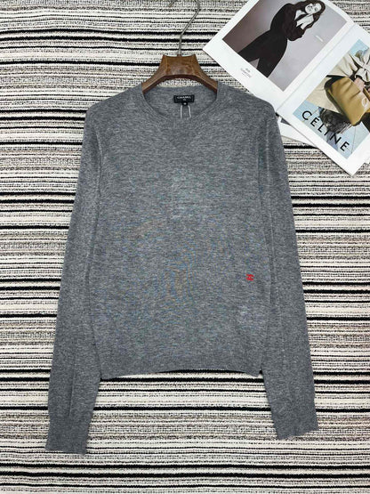 CHANEL 26S SWEATER 952