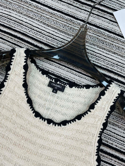 CHANEL 26S KNIT TANK TOP 954