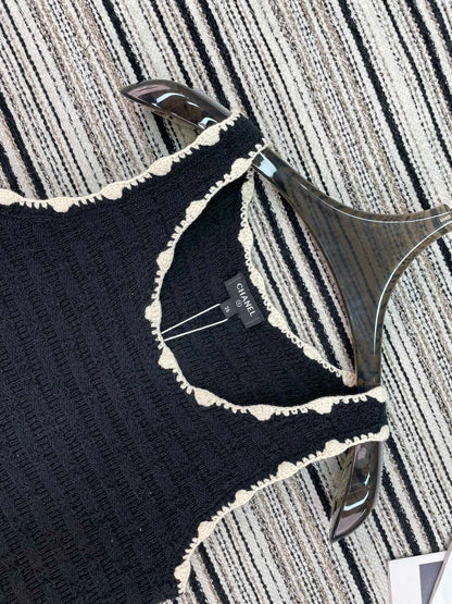 CHANEL 26S KNIT TANK TOP 953