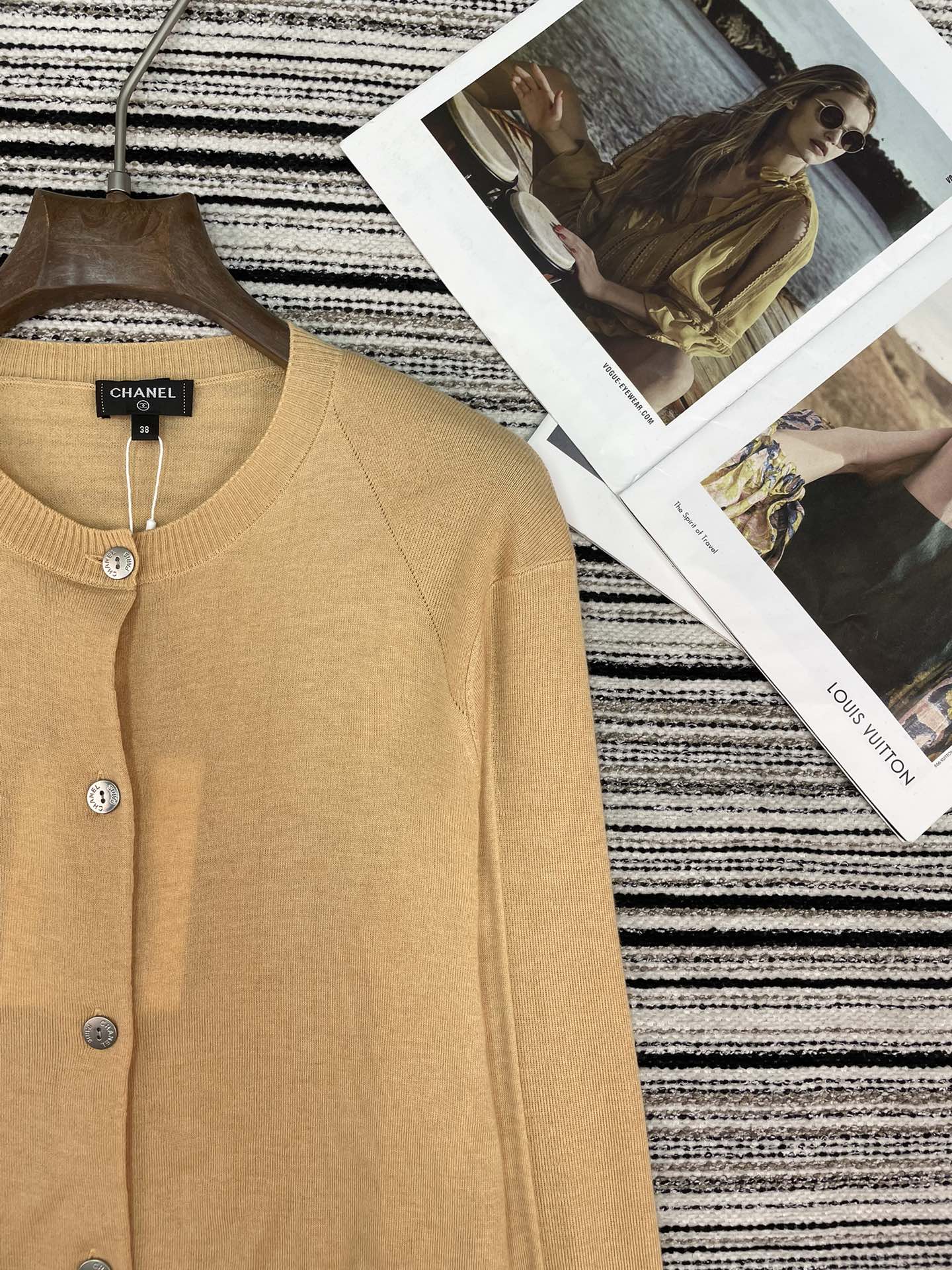 CHANEL 26S CARDIGAN 897